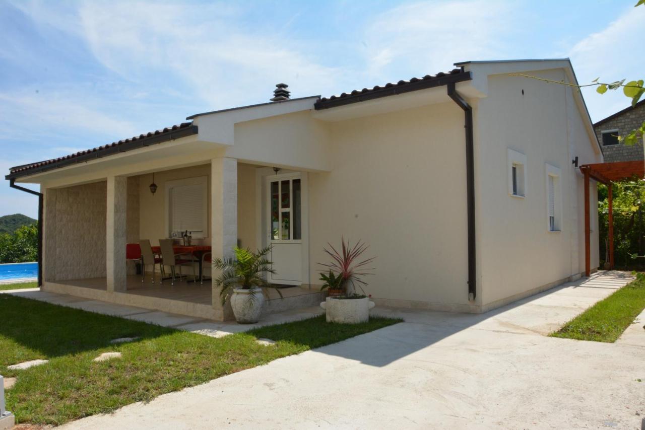 Vila Pelinovo Kotor Exterior photo