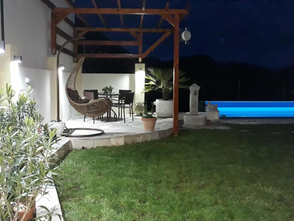 Vila Pelinovo Kotor Exterior photo
